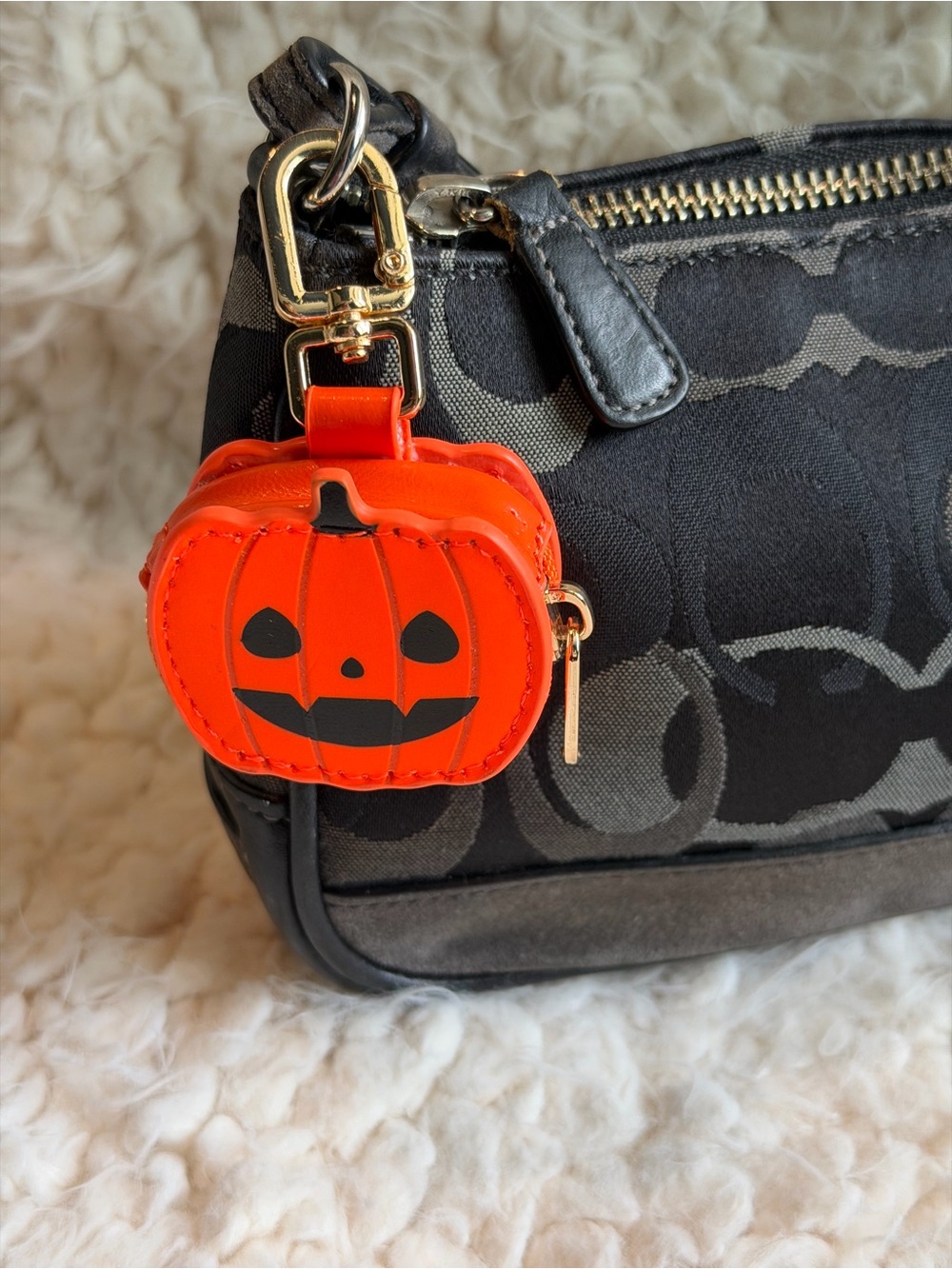 🎃✨ NWT Halloween Pumpkin Pouch Bag Charm Coin Purse Wallet